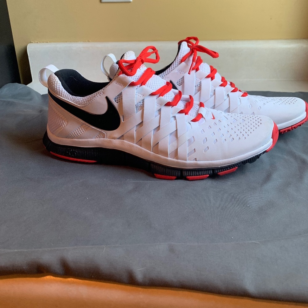 Men's Size 11.5 - White Nike Free Trainer 5.0